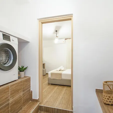 아파트 La Maison Plakes 3 Bdr