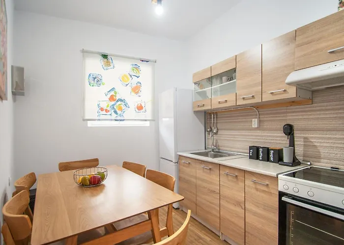 דירה La Maison Plakes 3 Bdr *